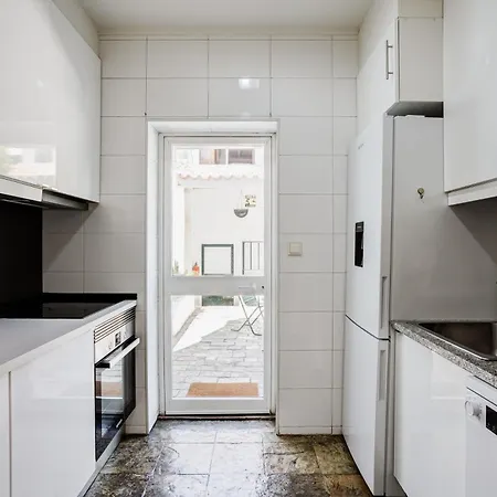 Out Casa Do Arco In Belem * Lisboa