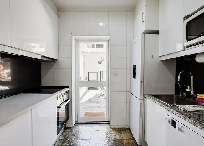 Out Casa Do Arco In Belém * Lisboa